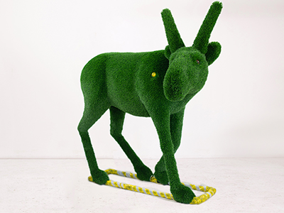 Топиари сайгак Самец - газон Deluxe Green